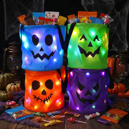 3/4 Pcs Halloween Candy Bucket with LED Lights, 13.39x8.66 Inch Trick or Treat Bags Non Woven Gift Bags Pumpkin Candy Bags Reusable Tote Bags for Kids Students Adults, Night Light Bags for Garden Lawn Decorations, Halloween Christmas Party Favor Supplies